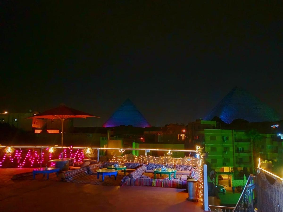 Carpet Alaadein Pyramids View Hotel Kafrat al Jabal Bagian luar foto